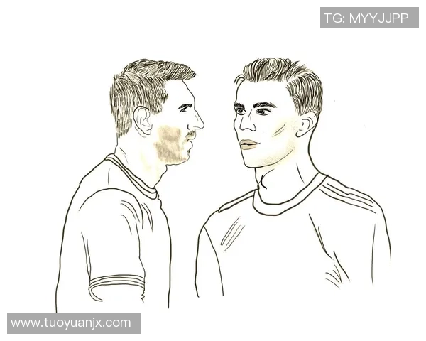 手绘线稿展现足球明星风采的艺术创作之旅