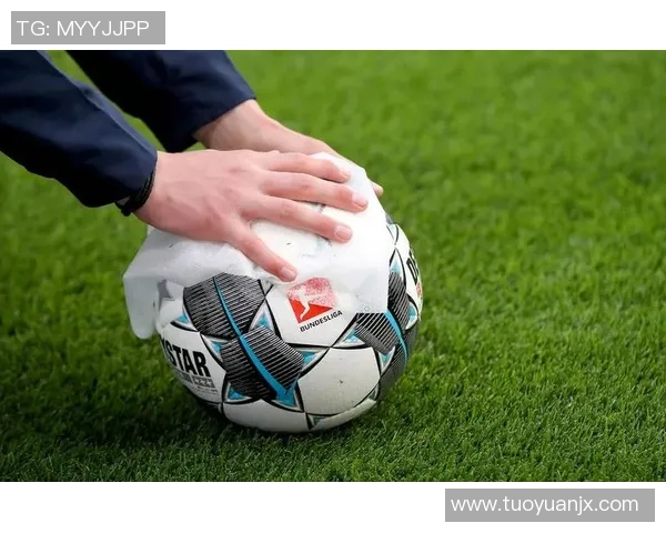 探索超级足球明星的魅力与成就之旅教案设计 探索超级足球明星的魅力与成就之旅教案设计